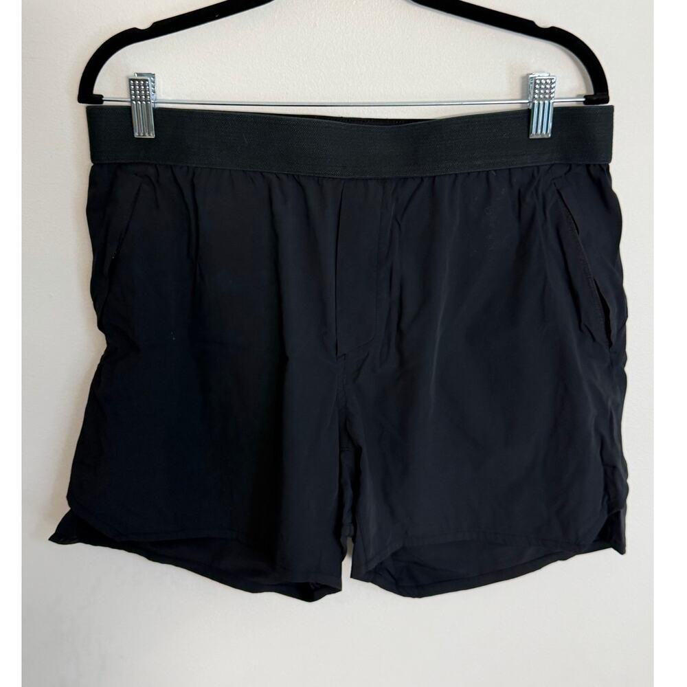 Ten Thousand Tactical Shorts size large 5" inseam